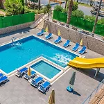 Arsi Paradise Szálloda 4*