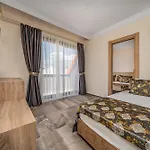 Arsi Paradise Szálloda