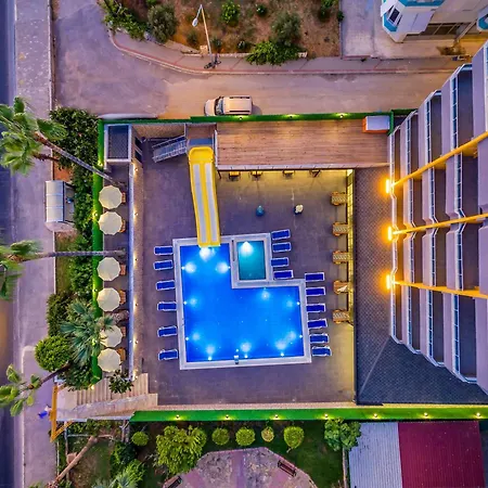 Szálloda Arsi Paradise 4*